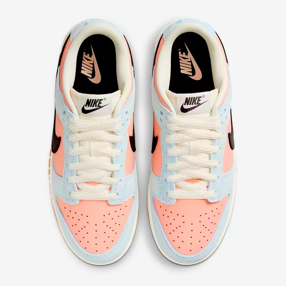 🍊 Nike Dunk Low Arctic Orange 🍊 - Picture 4 of 5